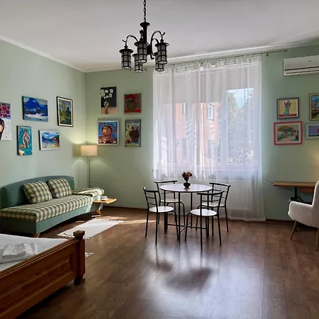 вічник - в центрі мукачева